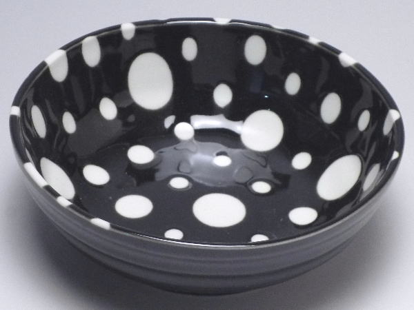 【B級品】水玉 浅鉢(φ132) [普段使いの食器]