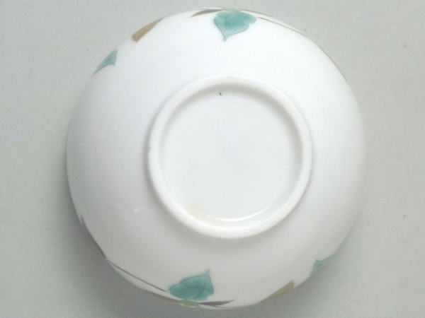 【B級品】両面青花　青淵白磁千茶（湯呑み）　[普段使いの食器] umeya210-10008100 やきもの 梅屋 サンプル画像3