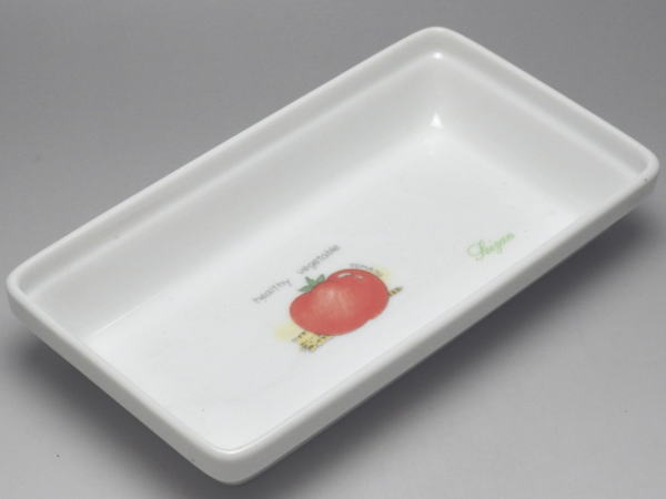 Other - 【B級品】ねこ＆トマト　白磁長角トレイ(長辺181)　[普段使いの食器]