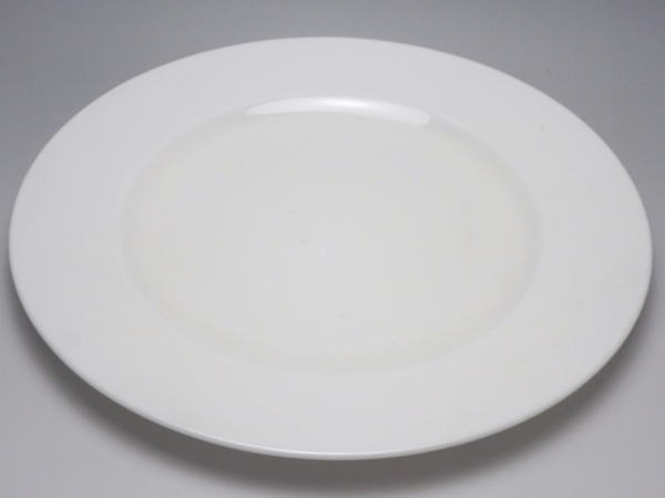 【B級品】クリーム　リムプレート(φ271)(eh3926)　[普段使いの食器](3)
