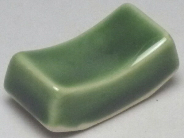 【B級品】織部 舟形箸置き [普段使いの食器]