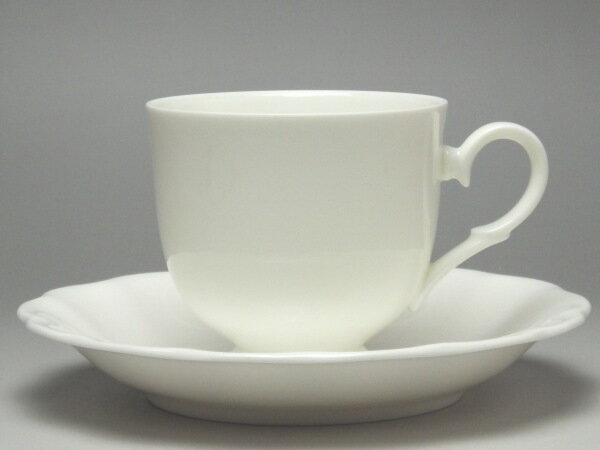 【B級品】クリーム 反口高台コーヒーカップ＆ソーサー [普段使いの食器]