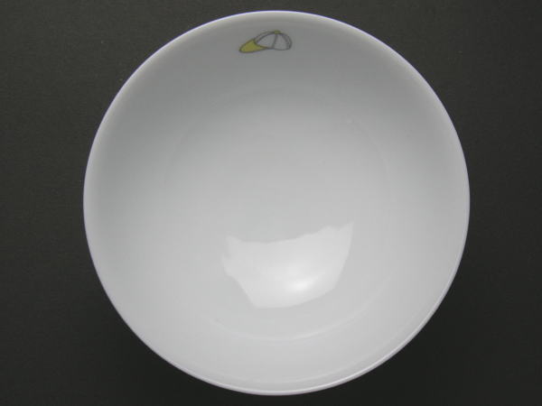 ネコハウス　自転車　茶碗（小平）　[普段使いの食器]