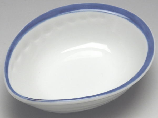 Mino Ware - 【B級品】青リム　雫型小鉢(長辺126)　[普段使いの食器]