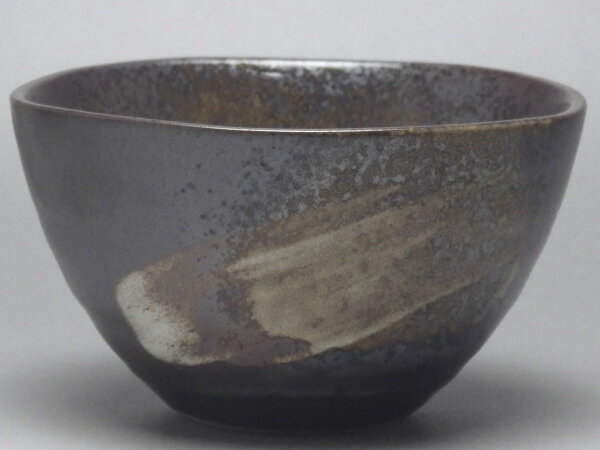 鉄釉白刷毛内外黄吹千茶[普段使いの食器]