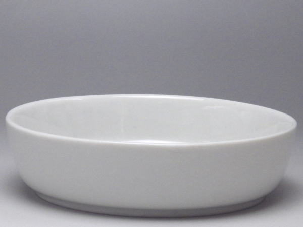 Small Bowls - 【B級品】アイボリー小鉢(φ114)（商品毎に、色の差異が目立ちます。）　[普段使いの食器]