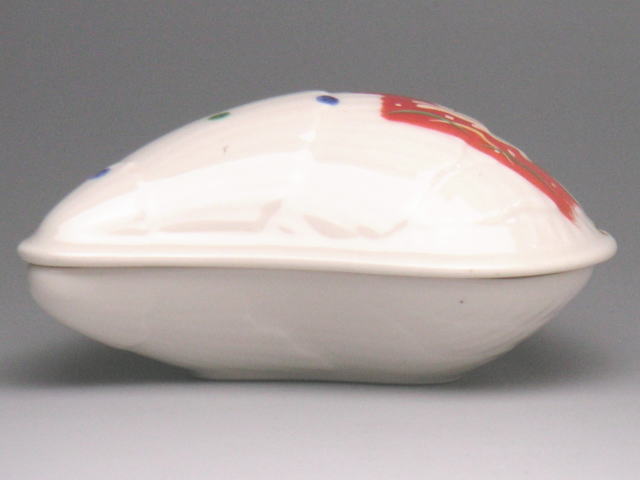 【B級品】シェル蓋物（跳ねうさぎ） [普段使いの食器]