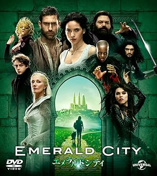 【中古】エメラルドシティ バリューパック [DVD]【メーカー名】【メーカー型番】【ブランド名】NBCユニバーサル・エンターテイメントジャパン アメリカのTVドラマ アドリア・アルホナ: Actor; オリヴァー・ジャクソン=コーエン: Actor; ヴィンセント・ドノフリオ: Actor; イザベル・ルーカス: Actor; ターセム・シン: Director【商品説明】エメラルドシティ バリューパック [DVD]当店では初期不良に限り、商品到着から7日間は返品を 受付けております。お問い合わせ・メールにて不具合詳細をご連絡ください。他モールとの併売品の為、完売の際はキャンセルご連絡させて頂きます。中古品の商品タイトルに「限定」「初回」「保証」「DLコード」などの表記がありましても、特典・付属品・帯・保証等は付いておりません。電子辞書、コンパクトオーディオプレーヤー等のイヤホンは写真にありましても衛生上、基本お付けしておりません。※未使用品は除く品名に【import】【輸入】【北米】【海外】等の国内商品でないと把握できる表記商品について国内のDVDプレイヤー、ゲーム機で稼働しない場合がございます。予めご了承の上、購入ください。掲載と付属品が異なる場合は確認のご連絡をさせて頂きます。ご注文からお届けまで1、ご注文⇒ご注文は24時間受け付けております。2、注文確認⇒ご注文後、当店から注文確認メールを送信します。3、お届けまで3〜10営業日程度とお考えください。4、入金確認⇒前払い決済をご選択の場合、ご入金確認後、配送手配を致します。5、出荷⇒配送準備が整い次第、出荷致します。配送業者、追跡番号等の詳細をメール送信致します。6、到着⇒出荷後、1〜3日後に商品が到着します。　※離島、北海道、九州、沖縄は遅れる場合がございます。予めご了承下さい。お電話でのお問合せは少人数で運営の為受け付けておりませんので、お問い合わせ・メールにてお願い致します。営業時間　月〜金　11:00〜18:00★お客様都合によるご注文後のキャンセル・返品はお受けしておりませんのでご了承ください。0