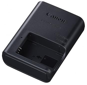 【中古】Canon バッテリーチャージャー LC-E12【メーカー名】【メーカー型番】【ブランド名】キヤノン ビデオカメラ用充電器 【商品説明】Canon バッテリーチャージャー LC-E12型番:Canon バッテリーチャージャー LC-E12対応機種:EOSKISSX7、EOSM、EOSM2、EOSM10対応バッテリー:LP-E12入力電圧:AC100~240Vフル充電時間:2時間当店では初期不良に限り、商品到着から7日間は返品を 受付けております。お問い合わせ・メールにて不具合詳細をご連絡ください。他モールとの併売品の為、完売の際はキャンセルご連絡させて頂きます。中古品の商品タイトルに「限定」「初回」「保証」「DLコード」などの表記がありましても、特典・付属品・帯・保証等は付いておりません。電子辞書、コンパクトオーディオプレーヤー等のイヤホンは写真にありましても衛生上、基本お付けしておりません。※未使用品は除く品名に【import】【輸入】【北米】【海外】等の国内商品でないと把握できる表記商品について国内のDVDプレイヤー、ゲーム機で稼働しない場合がございます。予めご了承の上、購入ください。掲載と付属品が異なる場合は確認のご連絡をさせて頂きます。ご注文からお届けまで1、ご注文⇒ご注文は24時間受け付けております。2、注文確認⇒ご注文後、当店から注文確認メールを送信します。3、お届けまで3〜10営業日程度とお考えください。4、入金確認⇒前払い決済をご選択の場合、ご入金確認後、配送手配を致します。5、出荷⇒配送準備が整い次第、出荷致します。配送業者、追跡番号等の詳細をメール送信致します。6、到着⇒出荷後、1〜3日後に商品が到着します。　※離島、北海道、九州、沖縄は遅れる場合がございます。予めご了承下さい。お電話でのお問合せは少人数で運営の為受け付けておりませんので、お問い合わせ・メールにてお願い致します。営業時間　月〜金　11:00〜18:00★お客様都合によるご注文後のキャンセル・返品はお受けしておりませんのでご了承ください。0