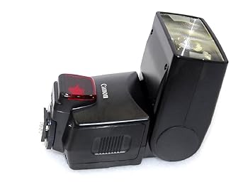 【中古】Canon スピードライト 380EX【メーカー名】【メーカー型番】【ブランド名】キヤノン フラッシュ・ストロボ 【商品説明】Canon スピードライト 380EX当店では初期不良に限り、商品到着から7日間は返品を 受付けております。お問い合わせ・メールにて不具合詳細をご連絡ください。他モールとの併売品の為、完売の際はキャンセルご連絡させて頂きます。中古品の商品タイトルに「限定」「初回」「保証」「DLコード」などの表記がありましても、特典・付属品・帯・保証等は付いておりません。電子辞書、コンパクトオーディオプレーヤー等のイヤホンは写真にありましても衛生上、基本お付けしておりません。※未使用品は除く品名に【import】【輸入】【北米】【海外】等の国内商品でないと把握できる表記商品について国内のDVDプレイヤー、ゲーム機で稼働しない場合がございます。予めご了承の上、購入ください。掲載と付属品が異なる場合は確認のご連絡をさせて頂きます。ご注文からお届けまで1、ご注文⇒ご注文は24時間受け付けております。2、注文確認⇒ご注文後、当店から注文確認メールを送信します。3、お届けまで3〜10営業日程度とお考えください。4、入金確認⇒前払い決済をご選択の場合、ご入金確認後、配送手配を致します。5、出荷⇒配送準備が整い次第、出荷致します。配送業者、追跡番号等の詳細をメール送信致します。6、到着⇒出荷後、1〜3日後に商品が到着します。　※離島、北海道、九州、沖縄は遅れる場合がございます。予めご了承下さい。お電話でのお問合せは少人数で運営の為受け付けておりませんので、お問い合わせ・メールにてお願い致します。営業時間　月〜金　11:00〜18:00★お客様都合によるご注文後のキャンセル・返品はお受けしておりませんのでご了承ください。0