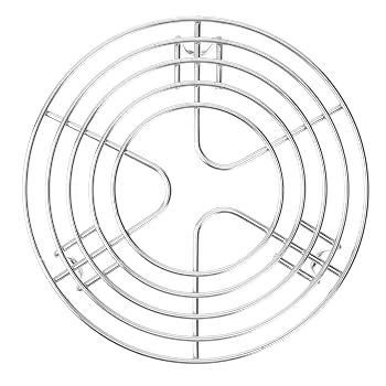 【中古】BinZyronic 蒸し器棚 304ステンレス製 卵加熱対応 多機能調理器具 家庭用業務用兼用 省時間設計【メーカー名】【メーカー型番】【ブランド名】BinZyronic スチームクッカー 【商品説明】BinZyronic 蒸し器棚 304ステンレス製 卵加熱対応 多機能調理器具 家庭用業務用兼用 省時間設計【耐久性のあるステンレス製】: 食品接触面に適したステンレス素材を使用；錆びにくく長期間の使用に耐える；厚みのある構造で安定性と荷重耐性を確保【省スペース蒸し調理】: 約15.50 X 15.50 X 4.50 cm のコンパクトサイズ；鍋内での垂直利用が可能；ポット内の空間を有効活用できる設計【食品直接蒸し対応】: 蒸気を通すのに十分な密度の網目構造；卵や小分け食材を均一に加熱できる；3本脚で底面からの熱伝達を妨げない【安全な調理補助】: 異臭や溶出の心配がない無添加素材；耐熱性に優れ、通常の湯せん・蒸し調理にそのまま使用可能；手入れ後に変形や劣化が少ない【家庭と業務の両用途】: 単体でも十分な強度を確保；日常の朝食準備から少量の仕込みまで対応；洗浄後も形状を保ちやすく、繰り返し利用に適する当店では初期不良に限り、商品到着から7日間は返品を 受付けております。お問い合わせ・メールにて不具合詳細をご連絡ください。他モールとの併売品の為、完売の際はキャンセルご連絡させて頂きます。中古品の商品タイトルに「限定」「初回」「保証」「DLコード」などの表記がありましても、特典・付属品・帯・保証等は付いておりません。電子辞書、コンパクトオーディオプレーヤー等のイヤホンは写真にありましても衛生上、基本お付けしておりません。※未使用品は除く品名に【import】【輸入】【北米】【海外】等の国内商品でないと把握できる表記商品について国内のDVDプレイヤー、ゲーム機で稼働しない場合がございます。予めご了承の上、購入ください。掲載と付属品が異なる場合は確認のご連絡をさせて頂きます。ご注文からお届けまで1、ご注文⇒ご注文は24時間受け付けております。2、注文確認⇒ご注文後、当店から注文確認メールを送信します。3、お届けまで3〜10営業日程度とお考えください。4、入金確認⇒前払い決済をご選択の場合、ご入金確認後、配送手配を致します。5、出荷⇒配送準備が整い次第、出荷致します。配送業者、追跡番号等の詳細をメール送信致します。6、到着⇒出荷後、1〜3日後に商品が到着します。　※離島、北海道、九州、沖縄は遅れる場合がございます。予めご了承下さい。お電話でのお問合せは少人数で運営の為受け付けておりませんので、お問い合わせ・メールにてお願い致します。営業時間　月〜金　11:00〜18:00★お客様都合によるご注文後のキャンセル・返品はお受けしておりませんのでご了承ください。0