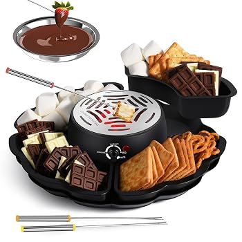 【中古】SIzlaho チョコレート溶解機、チーズ溶解ポット、焼きマシュマロマシン、チョコレート溶解滝、取り外し可能なトレイ、ローストフォーク4本付き、フルーツプレートパーティー必需品の2in1セット、ファミリーパーティーギフトセット、カップルデート、バレンタインデー (米国の規制)【メーカー名】【メーカー型番】【ブランド名】SIzlaho スチームクッカー 【商品説明】SIzlaho チョコレート溶解機、チーズ溶解ポット、焼きマシュマロマシン、チョコレート溶解滝、取り外し可能なトレイ、ローストフォーク4本付き、フルーツプレートパーティー必需品の2in1セット、ファミリーパーティーギフトセット、カップルデート、バレンタインデー (米国の規制)チョコレートフォンデュと電動マシュマロ焙煎機を1台に組み合わせた2 in 1多機能マシンで、さまざまなおいしいニーズを満たします。温度調節はノブで簡単に操作でき、チョコレートを溶かしたりマシュマロを焼いたりできるので、初心者でも簡単に作れます。ビスケットやイチゴなどを置いて、チョコレートや焼きマシュマロを添えて食べるなど、楽しくて美味しいフードエリアも充実しています。家族の集まりや友人のパーティーでは、交流の中心となり、楽しい雰囲気を盛り上げ、素敵な思い出を作ります。分割構造とお手入れしやすい素材を組み合わせているので、使用後は拭いたりすすいだりするだけでお手入れが簡単です。当店では初期不良に限り、商品到着から7日間は返品を 受付けております。お問い合わせ・メールにて不具合詳細をご連絡ください。他モールとの併売品の為、完売の際はキャンセルご連絡させて頂きます。中古品の商品タイトルに「限定」「初回」「保証」「DLコード」などの表記がありましても、特典・付属品・帯・保証等は付いておりません。電子辞書、コンパクトオーディオプレーヤー等のイヤホンは写真にありましても衛生上、基本お付けしておりません。※未使用品は除く品名に【import】【輸入】【北米】【海外】等の国内商品でないと把握できる表記商品について国内のDVDプレイヤー、ゲーム機で稼働しない場合がございます。予めご了承の上、購入ください。掲載と付属品が異なる場合は確認のご連絡をさせて頂きます。ご注文からお届けまで1、ご注文⇒ご注文は24時間受け付けております。2、注文確認⇒ご注文後、当店から注文確認メールを送信します。3、お届けまで3〜10営業日程度とお考えください。4、入金確認⇒前払い決済をご選択の場合、ご入金確認後、配送手配を致します。5、出荷⇒配送準備が整い次第、出荷致します。配送業者、追跡番号等の詳細をメール送信致します。6、到着⇒出荷後、1〜3日後に商品が到着します。　※離島、北海道、九州、沖縄は遅れる場合がございます。予めご了承下さい。お電話でのお問合せは少人数で運営の為受け付けておりませんので、お問い合わせ・メールにてお願い致します。営業時間　月〜金　11:00〜18:00★お客様都合によるご注文後のキャンセル・返品はお受けしておりませんのでご了承ください。0