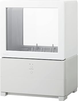 【中古】パナソーニック 食器洗い乾燥機 SOLOTA NP-TML1-W タンク式、工事不要、コンパクトタイプ、パーソナル食洗機、ホワイト【メーカー名】【メーカー型番】【ブランド名】パナソニック(Panasonic) 食器洗い乾燥機 【商品説明】パナソーニック 食器洗い乾燥機 SOLOTA NP-TML1-W タンク式、工事不要、コンパクトタイプ、パーソナル食洗機、ホワイトタンク式で工事不要: パナソーニックの食器洗い乾燥機 SOLOTAはタンク式なので、設置場所を選ばず簡単に使えます。コンパクトサイズ: 本体寸法は幅約39cm、奥行約35cm、高さ約42cmのコンパクトサイズです。5人分の食器が洗える: 大皿5枚、小皿5枚、茶わん5杯など、5人分の食器が一度に洗えます。自動運転モード搭載: 自動運転モードを選べば、食器の汚れに合わせて最適な洗浄コースを自動で選択してくれます。節水・節電機能: 食器の汚れ具合に応じて自動で節水・節電を行い、省エネ性能に優れています。当店では初期不良に限り、商品到着から7日間は返品を 受付けております。お問い合わせ・メールにて不具合詳細をご連絡ください。他モールとの併売品の為、完売の際はキャンセルご連絡させて頂きます。中古品の商品タイトルに「限定」「初回」「保証」「DLコード」などの表記がありましても、特典・付属品・帯・保証等は付いておりません。電子辞書、コンパクトオーディオプレーヤー等のイヤホンは写真にありましても衛生上、基本お付けしておりません。※未使用品は除く品名に【import】【輸入】【北米】【海外】等の国内商品でないと把握できる表記商品について国内のDVDプレイヤー、ゲーム機で稼働しない場合がございます。予めご了承の上、購入ください。掲載と付属品が異なる場合は確認のご連絡をさせて頂きます。ご注文からお届けまで1、ご注文⇒ご注文は24時間受け付けております。2、注文確認⇒ご注文後、当店から注文確認メールを送信します。3、お届けまで3〜10営業日程度とお考えください。4、入金確認⇒前払い決済をご選択の場合、ご入金確認後、配送手配を致します。5、出荷⇒配送準備が整い次第、出荷致します。配送業者、追跡番号等の詳細をメール送信致します。6、到着⇒出荷後、1〜3日後に商品が到着します。　※離島、北海道、九州、沖縄は遅れる場合がございます。予めご了承下さい。お電話でのお問合せは少人数で運営の為受け付けておりませんので、お問い合わせ・メールにてお願い致します。営業時間　月〜金　11:00〜18:00★お客様都合によるご注文後のキャンセル・返品はお受けしておりませんのでご了承ください。0