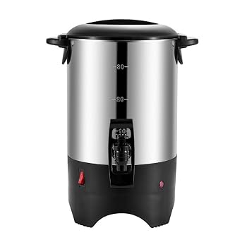 【中古】Deronder 業務用断熱水バケツ、電気加熱コーヒーバレル、5.5L 大容量、ステンレススチール、抽出コーヒー樽、蓋と取り外し可能なフィルター付き、ケータリングカフェ結婚披露宴用 (コーヒーバケット,6.3L（ABS製蛇口）)【メーカー名】【メーカー型番】【ブランド名】Deronder ドリンクサーバー・デカンタ, 電気ポット 【商品説明】Deronder 業務用断熱水バケツ、電気加熱コーヒーバレル、5.5L 大容量、ステンレススチール、抽出コーヒー樽、蓋と取り外し可能なフィルター付き、ケータリングカフェ結婚披露宴用 (コーヒーバケット,6.3L（ABS製蛇口）)効率的な大容量抽出：この業務用コーヒーポットは5.2Lの容量で、一度に30杯分を抽出できます、1000Wの加熱チューブを搭載し、ビジネスや集まりに最適で、ノンストップのホットコーヒーで待ち時間を短縮できます。長時間保温：この大型コーヒーポットは、プラグインヒーターで80〜95℃を維持します。加熱と保温の状態は赤と黄色のライトで表示され、コーヒーの香りを閉じ込めるので、いつでも湯気が立ち上るコーヒーをお楽しみいただけます。デュアルノードリップ注ぎ口：この業務用コーヒーメーカーは、双方向のノードリップ注ぎ口を備えています。カップに注ぐには押し込み、安定した注ぎ量を保つにはロックしてください。素早い注ぎとスムーズなストップで、忙しい時間帯でもサービングエリアをすっきりと効率的に保てます。安全で耐久性のあるデザイン：プレミアムステンレススチール製のこのコーヒーディスペンサーは、錆びにくく、耐腐食性があり、耐熱性にも優れています。空焚き防止機能、断熱ハンドル、そして頑丈なデザインにより、安全で便利、そして長くお使いいただけます。再利用可能なフィルター：コーヒーバケットには取り外し可能なフィルターが装備されているため、紙フィルターは不要です。お手入れが簡単でコスト削減になり、初心者からベテランまで、コーヒーを淹れるのがより快適になります。当店では初期不良に限り、商品到着から7日間は返品を 受付けております。お問い合わせ・メールにて不具合詳細をご連絡ください。他モールとの併売品の為、完売の際はキャンセルご連絡させて頂きます。中古品の商品タイトルに「限定」「初回」「保証」「DLコード」などの表記がありましても、特典・付属品・帯・保証等は付いておりません。電子辞書、コンパクトオーディオプレーヤー等のイヤホンは写真にありましても衛生上、基本お付けしておりません。※未使用品は除く品名に【import】【輸入】【北米】【海外】等の国内商品でないと把握できる表記商品について国内のDVDプレイヤー、ゲーム機で稼働しない場合がございます。予めご了承の上、購入ください。掲載と付属品が異なる場合は確認のご連絡をさせて頂きます。ご注文からお届けまで1、ご注文⇒ご注文は24時間受け付けております。2、注文確認⇒ご注文後、当店から注文確認メールを送信します。3、お届けまで3〜10営業日程度とお考えください。4、入金確認⇒前払い決済をご選択の場合、ご入金確認後、配送手配を致します。5、出荷⇒配送準備が整い次第、出荷致します。配送業者、追跡番号等の詳細をメール送信致します。6、到着⇒出荷後、1〜3日後に商品が到着します。　※離島、北海道、九州、沖縄は遅れる場合がございます。予めご了承下さい。お電話でのお問合せは少人数で運営の為受け付けておりませんので、お問い合わせ・メールにてお願い致します。営業時間　月〜金　11:00〜18:00★お客様都合によるご注文後のキャンセル・返品はお受けしておりませんのでご了承ください。0