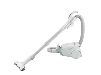 【中古】パナソニック 掃除機 紙パック式 軽量 エアダストキャッチャー搭載 ライトグレー MC-PJ22A-H【メーカー名】【メーカー型番】【ブランド名】パナソニック(Panasonic) キャニスター型クリーナー 【商品説明】パナソニック 掃除機 紙パック式 軽量 エアダストキャッチャー搭載 ライトグレー MC-PJ22A-H軽量コンパクトで取り回しラクラク! 吸込仕事率 560 W~約60 W でハイパワー(消費電力 1,150 W~約200 W)日本製すき間用ノズル付属「エアダストキャッチャー」搭載で床上に浮遊するハウスダストもキャッチベーシックなカラーと一体感のある形状でインテリアになじむ本体デザイン当店では初期不良に限り、商品到着から7日間は返品を 受付けております。お問い合わせ・メールにて不具合詳細をご連絡ください。他モールとの併売品の為、完売の際はキャンセルご連絡させて頂きます。中古品の商品タイトルに「限定」「初回」「保証」「DLコード」などの表記がありましても、特典・付属品・帯・保証等は付いておりません。電子辞書、コンパクトオーディオプレーヤー等のイヤホンは写真にありましても衛生上、基本お付けしておりません。※未使用品は除く品名に【import】【輸入】【北米】【海外】等の国内商品でないと把握できる表記商品について国内のDVDプレイヤー、ゲーム機で稼働しない場合がございます。予めご了承の上、購入ください。掲載と付属品が異なる場合は確認のご連絡をさせて頂きます。ご注文からお届けまで1、ご注文⇒ご注文は24時間受け付けております。2、注文確認⇒ご注文後、当店から注文確認メールを送信します。3、お届けまで3〜10営業日程度とお考えください。4、入金確認⇒前払い決済をご選択の場合、ご入金確認後、配送手配を致します。5、出荷⇒配送準備が整い次第、出荷致します。配送業者、追跡番号等の詳細をメール送信致します。6、到着⇒出荷後、1〜3日後に商品が到着します。　※離島、北海道、九州、沖縄は遅れる場合がございます。予めご了承下さい。お電話でのお問合せは少人数で運営の為受け付けておりませんので、お問い合わせ・メールにてお願い致します。営業時間　月〜金　11:00〜18:00★お客様都合によるご注文後のキャンセル・返品はお受けしておりませんのでご了承ください。0