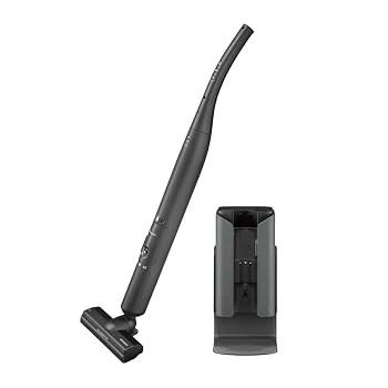 【中古】シャープ スティック 掃除機 EC-XR1-H ラクティブエア コードレス 自動ごみ収集 紙パック式 ステーションタイプ【メーカー名】【メーカー型番】【ブランド名】シャープ(SHARP) スティッククリーナー 【商品説明】シャープ スティック 掃除機 EC-XR1-H ラクティブエア コードレス 自動ごみ収集 紙パック式 ステーションタイプ独自の低騒音化技術により、やさしい運転音と確かな吸引力を実現。さらにステーションに戻した時の自動ごみ収集の運転音も抑えるので、時間をきにせずお掃除できます。お掃除後のごみの収集もスティックをステーションに戻すだけで、ゴミを自動でステーションの中の紙パックに自動で収集します。床を掃除する際にヘッドのLEDライトがゴミを照らして、ゴミの取り逃しを防ぎます。ダストカップに紙パックを装着する「パックinカップ」構造だから、紙パックにさわらずボタンを押すだけでごみ捨てが可能。また、新しい紙パックの装着もラクに行え、本体から外したダストカップはまるごと水洗いできます紙パックに溜めておけるから、面倒なごみ捨ては約1.5か月に1回※紙パックを交換するだけの手軽さ（※当社調べ。一般社団法人 日本電気工業会自主基準に定められた基準ごみを、1日あたりの吸引量を1gとして、紙パックにごみがない状態から満杯になるまでの吸引量を測定。ごみの種類によっては満杯になる日数は異なります。）当店では初期不良に限り、商品到着から7日間は返品を 受付けております。お問い合わせ・メールにて不具合詳細をご連絡ください。他モールとの併売品の為、完売の際はキャンセルご連絡させて頂きます。中古品の商品タイトルに「限定」「初回」「保証」「DLコード」などの表記がありましても、特典・付属品・帯・保証等は付いておりません。電子辞書、コンパクトオーディオプレーヤー等のイヤホンは写真にありましても衛生上、基本お付けしておりません。※未使用品は除く品名に【import】【輸入】【北米】【海外】等の国内商品でないと把握できる表記商品について国内のDVDプレイヤー、ゲーム機で稼働しない場合がございます。予めご了承の上、購入ください。掲載と付属品が異なる場合は確認のご連絡をさせて頂きます。ご注文からお届けまで1、ご注文⇒ご注文は24時間受け付けております。2、注文確認⇒ご注文後、当店から注文確認メールを送信します。3、お届けまで3〜10営業日程度とお考えください。4、入金確認⇒前払い決済をご選択の場合、ご入金確認後、配送手配を致します。5、出荷⇒配送準備が整い次第、出荷致します。配送業者、追跡番号等の詳細をメール送信致します。6、到着⇒出荷後、1〜3日後に商品が到着します。　※離島、北海道、九州、沖縄は遅れる場合がございます。予めご了承下さい。お電話でのお問合せは少人数で運営の為受け付けておりませんので、お問い合わせ・メールにてお願い致します。営業時間　月〜金　11:00〜18:00★お客様都合によるご注文後のキャンセル・返品はお受けしておりませんのでご了承ください。0