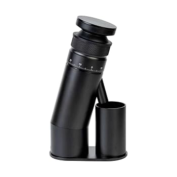 【中古】正確な電動コーヒーグラインダー 静かに操作 1回分のバリコーヒーグラインダー 投与カップ付き 充電式エスプレッソグラインダー【メーカー名】【メーカー型番】【ブランド名】ECVGHD バリコーヒーグラインダー 【商品説明】正確な電動コーヒーグラインダー 静かに操作 1回分のバリコーヒーグラインダー 投与カップ付き 充電式エスプレッソグラインダー優れた耐久性のあるアルミニウム合金から作られ、長期にわたる優れた安定性と洗練された美学を実現します。簡単に掃除できる取り外し可能なコンポーネントが特徴で、従来のグラインダーのメンテナンスの課題を解決します調整可能な挽き設定: 革新的なダイヤルノブで複数の挽き設定を調整できます。さまざまな抽出方法や個人の好みに合わせて粗さを簡単にカスタマイズできます。内蔵のリダクション機能が研削の乱れを最小限に抑え、家族の邪魔をせずに朝や深夜に静かに使用できます。均一なコーヒー豆の粉砕を保証する高精度アルミニウム合金バリで、プロのエスプレッソをお楽しみください。当店では初期不良に限り、商品到着から7日間は返品を 受付けております。お問い合わせ・メールにて不具合詳細をご連絡ください。他モールとの併売品の為、完売の際はキャンセルご連絡させて頂きます。中古品の商品タイトルに「限定」「初回」「保証」「DLコード」などの表記がありましても、特典・付属品・帯・保証等は付いておりません。電子辞書、コンパクトオーディオプレーヤー等のイヤホンは写真にありましても衛生上、基本お付けしておりません。※未使用品は除く品名に【import】【輸入】【北米】【海外】等の国内商品でないと把握できる表記商品について国内のDVDプレイヤー、ゲーム機で稼働しない場合がございます。予めご了承の上、購入ください。掲載と付属品が異なる場合は確認のご連絡をさせて頂きます。ご注文からお届けまで1、ご注文⇒ご注文は24時間受け付けております。2、注文確認⇒ご注文後、当店から注文確認メールを送信します。3、お届けまで3〜10営業日程度とお考えください。4、入金確認⇒前払い決済をご選択の場合、ご入金確認後、配送手配を致します。5、出荷⇒配送準備が整い次第、出荷致します。配送業者、追跡番号等の詳細をメール送信致します。6、到着⇒出荷後、1〜3日後に商品が到着します。　※離島、北海道、九州、沖縄は遅れる場合がございます。予めご了承下さい。お電話でのお問合せは少人数で運営の為受け付けておりませんので、お問い合わせ・メールにてお願い致します。営業時間　月〜金　11:00〜18:00★お客様都合によるご注文後のキャンセル・返品はお受けしておりませんのでご了承ください。0