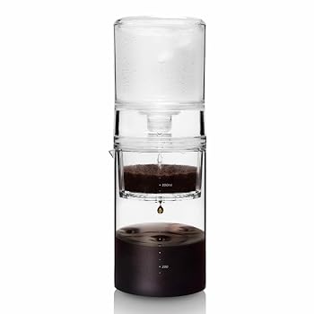 【中古】Drip Cold Brew Coffee Maker, Ice Coffee and Tea Maker, Adjustable Water Flow Rate, Removable and Washable Design, 600ml Large Capacity, Makes 2-4 Cups, for Home and Office【メーカー名】【メーカー型番】【ブランド名】Generic コーヒーメーカー 【商品説明】Drip Cold Brew Coffee Maker, Ice Coffee and Tea Maker, Adjustable Water Flow Rate, Removable and Washable Design, 600ml Large Capacity, Makes 2-4 Cups, for Home and Office【Unique Flavour】Experience a distinctive coffee taste with our Drip Cold Brew Coffee Maker. Using cold drip extraction, it creates a unique, concentrated flavour unlike traditional brewing methods, perfect for rich and smooth coffee.【Efficient Extraction】Achieve quick brewing with the Ice Coffee and Tea Maker. Its high-density filter reduces extraction time to just 2 hours, ensuring efficient separation of particles and even water distribution for optimal results.【Material】Crafted with a PS upper chamber and high-borosilicate glass, this Drip Cold Brew Coffee Maker is transparent, lightweight, durable, and easy to clean, enhancing your brewing experience.【Precise Water Flow Control】Adjust the water flow rate accurately using the control valve on this Ice Coffee and Tea Maker. It allows versatile extraction methods, like fully closing for custom brews, ensuring perfect coffee or tea every time.【Convenient Assembly and Disassembly】Enjoy easy maintenance with the modular design of our Drip Cold Brew Coffee Maker. The transparent window enables real-time monitoring of drip flow and extraction, making it simple to disassemble and wash.当店では初期不良に限り、商品到着から7日間は返品を 受付けております。お問い合わせ・メールにて不具合詳細をご連絡ください。他モールとの併売品の為、完売の際はキャンセルご連絡させて頂きます。中古品の商品タイトルに「限定」「初回」「保証」「DLコード」などの表記がありましても、特典・付属品・帯・保証等は付いておりません。電子辞書、コンパクトオーディオプレーヤー等のイヤホンは写真にありましても衛生上、基本お付けしておりません。※未使用品は除く品名に【import】【輸入】【北米】【海外】等の国内商品でないと把握できる表記商品について国内のDVDプレイヤー、ゲーム機で稼働しない場合がございます。予めご了承の上、購入ください。掲載と付属品が異なる場合は確認のご連絡をさせて頂きます。ご注文からお届けまで1、ご注文⇒ご注文は24時間受け付けております。2、注文確認⇒ご注文後、当店から注文確認メールを送信します。3、お届けまで3〜10営業日程度とお考えください。4、入金確認⇒前払い決済をご選択の場合、ご入金確認後、配送手配を致します。5、出荷⇒配送準備が整い次第、出荷致します。配送業者、追跡番号等の詳細をメール送信致します。6、到着⇒出荷後、1〜3日後に商品が到着します。　※離島、北海道、九州、沖縄は遅れる場合がございます。予めご了承下さい。お電話でのお問合せは少人数で運営の為受け付けておりませんので、お問い合わせ・メールにてお願い致します。営業時間　月〜金　11:00〜18:00★お客様都合によるご注文後のキャンセル・返品はお受けしておりませんのでご了承ください。0