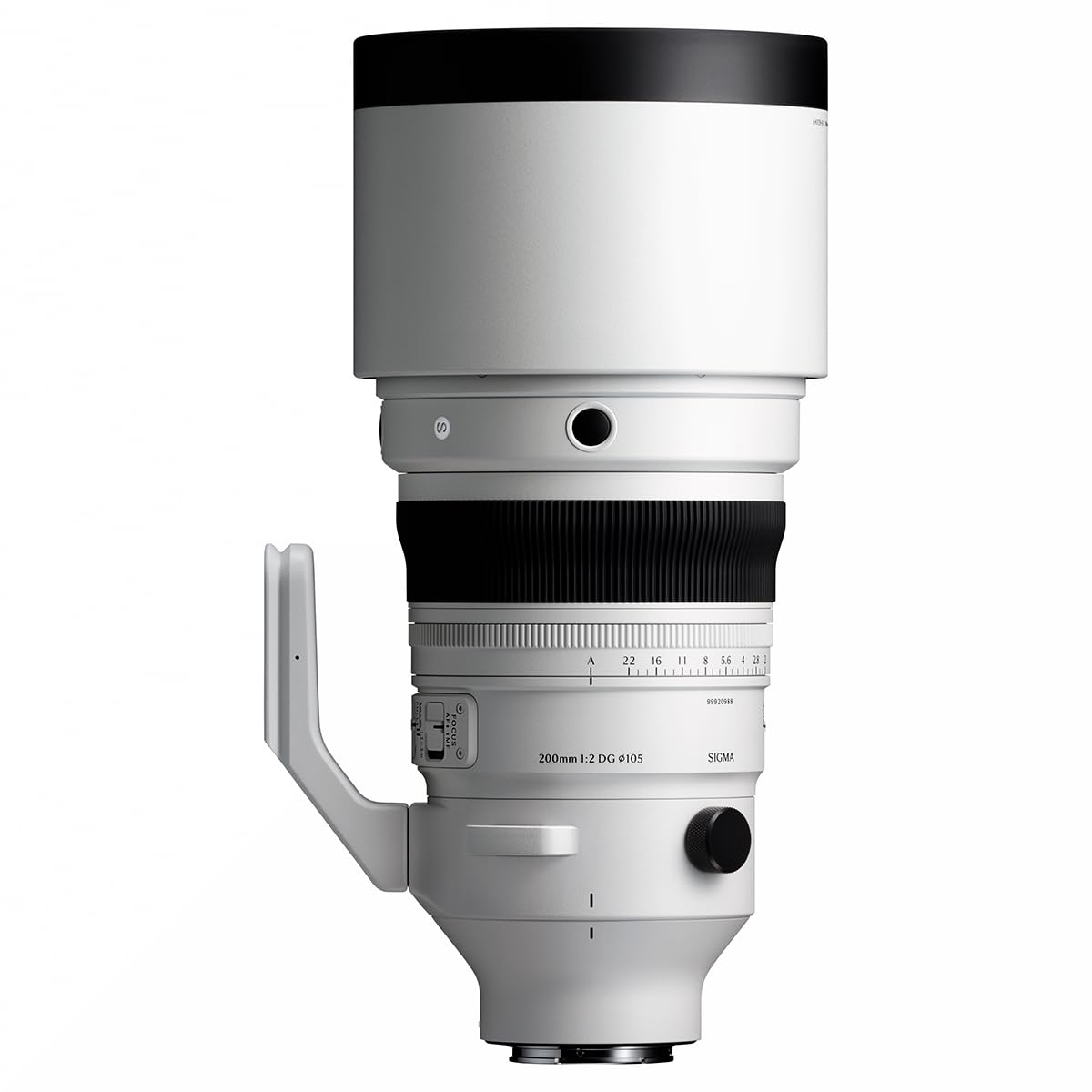 【中古】Sigma 200mm F2 DG OS | Sony E用スポーツレンズ。【メーカー名】【メーカー型番】【ブランド名】シグマ(Sigma) ミラーレスカメラレンズ 【商品説明】Sigma 200mm F2 DG OS | Sony E用スポーツレンズ。世界初の200mm F2フルフレームミラーレスレンズ、卓越した光学性能。高速オートフォーカスと光学安定化により、光学性能を最大化します。Sigmaのスポーツラインの卓越した品質と耐久性。当店では初期不良に限り、商品到着から7日間は返品を 受付けております。お問い合わせ・メールにて不具合詳細をご連絡ください。他モールとの併売品の為、完売の際はキャンセルご連絡させて頂きます。中古品の商品タイトルに「限定」「初回」「保証」「DLコード」などの表記がありましても、特典・付属品・帯・保証等は付いておりません。電子辞書、コンパクトオーディオプレーヤー等のイヤホンは写真にありましても衛生上、基本お付けしておりません。※未使用品は除く品名に【import】【輸入】【北米】【海外】等の国内商品でないと把握できる表記商品について国内のDVDプレイヤー、ゲーム機で稼働しない場合がございます。予めご了承の上、購入ください。掲載と付属品が異なる場合は確認のご連絡をさせて頂きます。ご注文からお届けまで1、ご注文⇒ご注文は24時間受け付けております。2、注文確認⇒ご注文後、当店から注文確認メールを送信します。3、お届けまで3〜10営業日程度とお考えください。4、入金確認⇒前払い決済をご選択の場合、ご入金確認後、配送手配を致します。5、出荷⇒配送準備が整い次第、出荷致します。配送業者、追跡番号等の詳細をメール送信致します。6、到着⇒出荷後、1〜3日後に商品が到着します。　※離島、北海道、九州、沖縄は遅れる場合がございます。予めご了承下さい。お電話でのお問合せは少人数で運営の為受け付けておりませんので、お問い合わせ・メールにてお願い致します。営業時間　月〜金　11:00〜18:00★お客様都合によるご注文後のキャンセル・返品はお受けしておりませんのでご了承ください。0