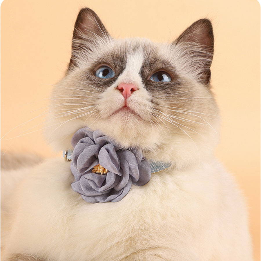 猫首輪 嫌がらない 椿 ツバキ フラワー 軽い カメリア かわいい 着用に便利 3カラー選べる 安全 ...