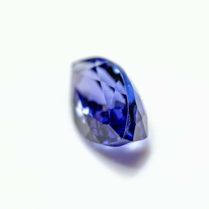 umu(アム)のポイント3倍 【1点限り】ルース 天然石 タンザナイト 1.74ct｜アングル3