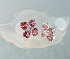 週末限定500円クーポン スタッドピアス ピンクトルマリン ダイヤモンド フラワーモチーフ ゴールド K18 プラチナ900・K10選択可 クリスマス Xmas