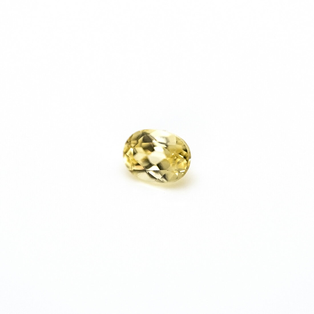 グロッシュラーライトガーネット 宝石 ルース 0.22ct