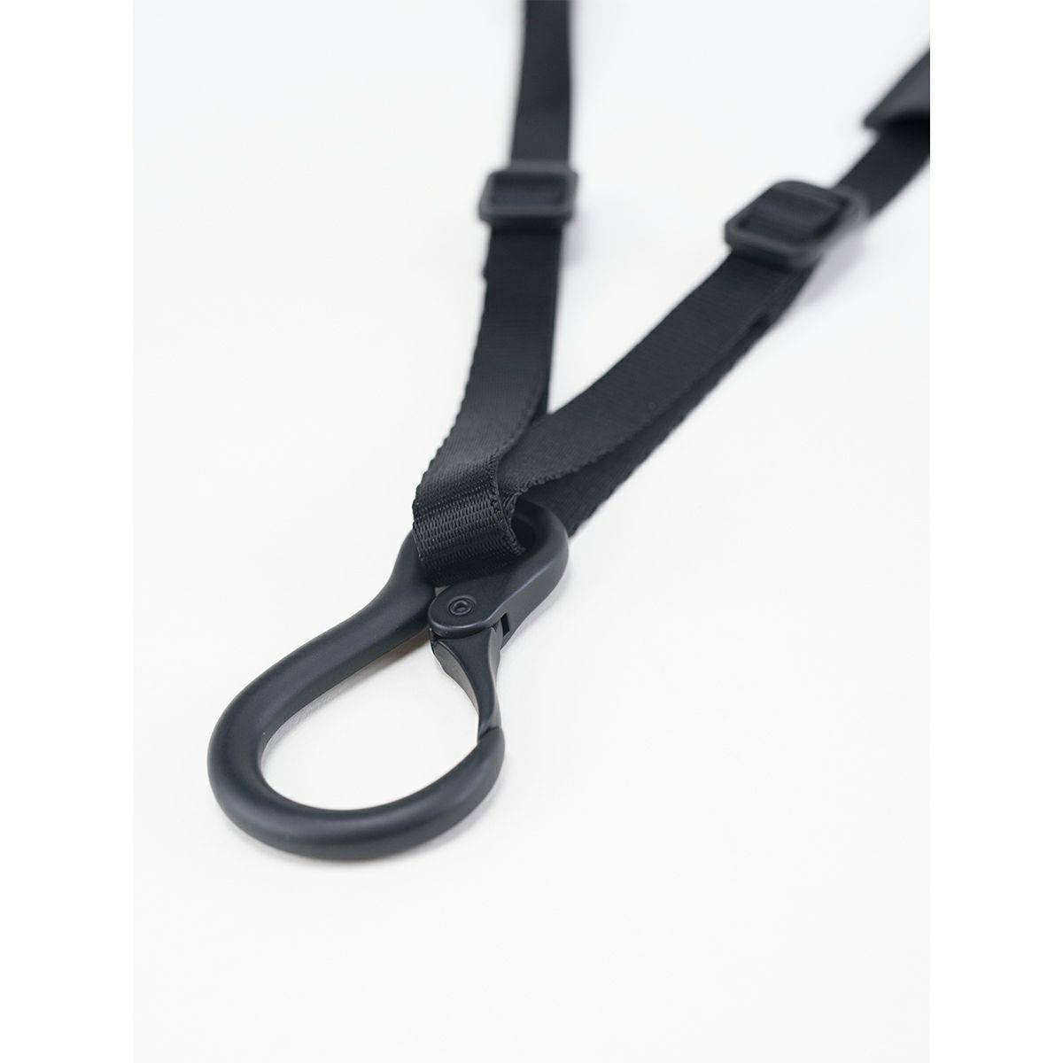 cote&ciel コートエシエル LANYARD PETITS BLACK ランヤード ネックストラップ ストラップ 首 紐 ヒモ 落下防止 カラビナ 会員証 パスケース コード マット 黒 ブラック CC-29060