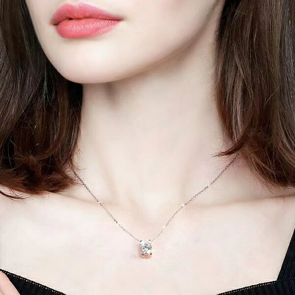 王女の馬車 キャリッジ 金属アレルギー対応 ネックレス czダイヤ ラブのスレッド 3