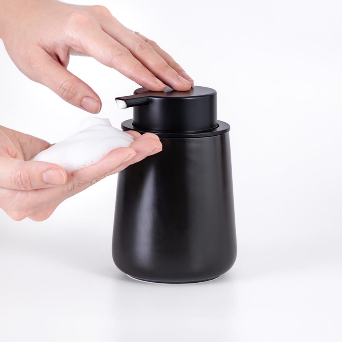 COZENTA ソープディスペンサー 詰め替え 手動 陶器 おしゃれ ハンドソープ
