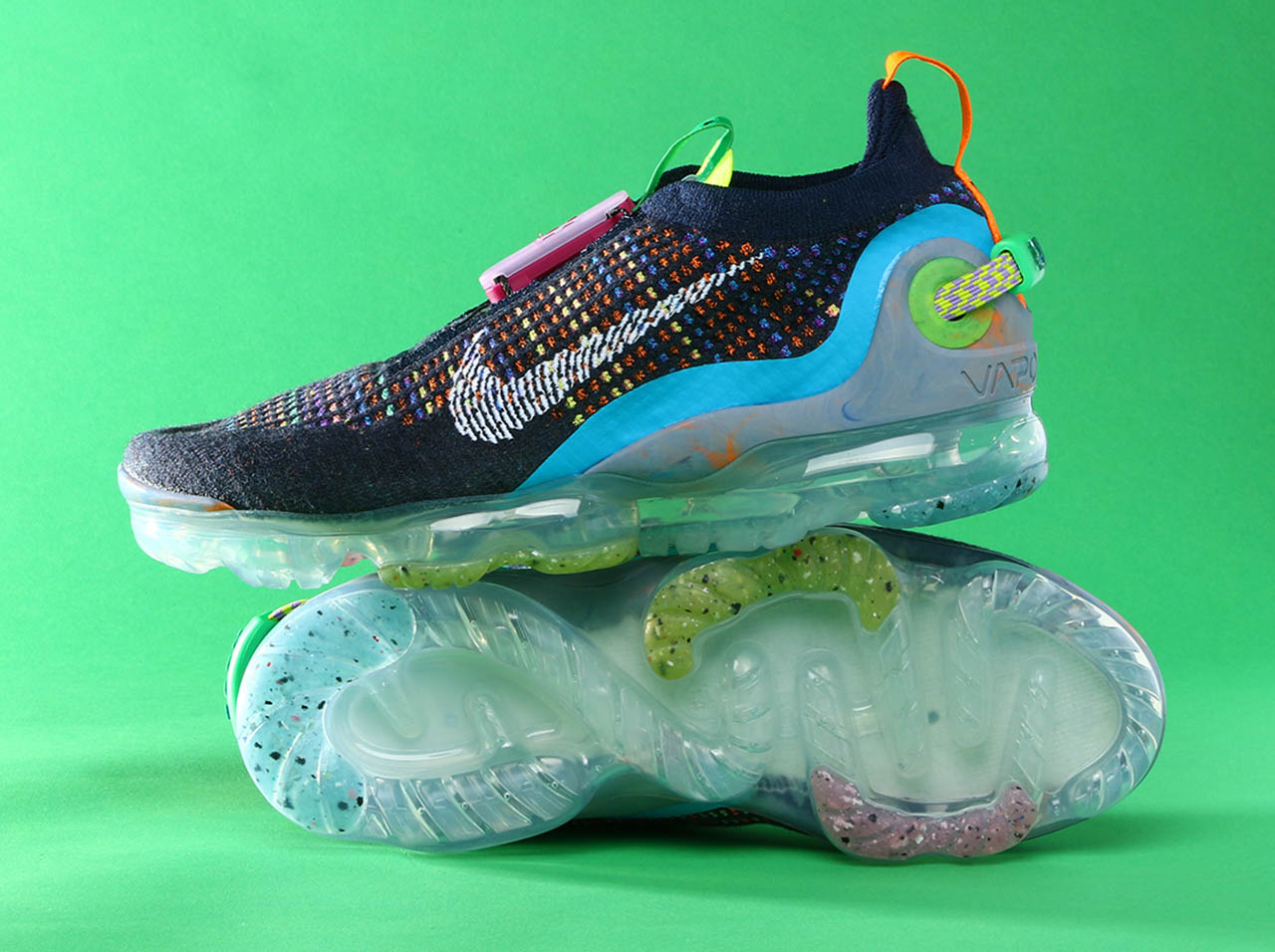 【ポイント10倍★】NIKE WMNS AIR VAPORMAX 2020 FLYKNIT(CJ6741-400)【ナイキ】【ヴェイパーマックス　フライトニット】【レディース】【シューズ】【スニーカー】【靴】【フットウェア】【ショップレビュー記載でソックスプレゼント★対象品】