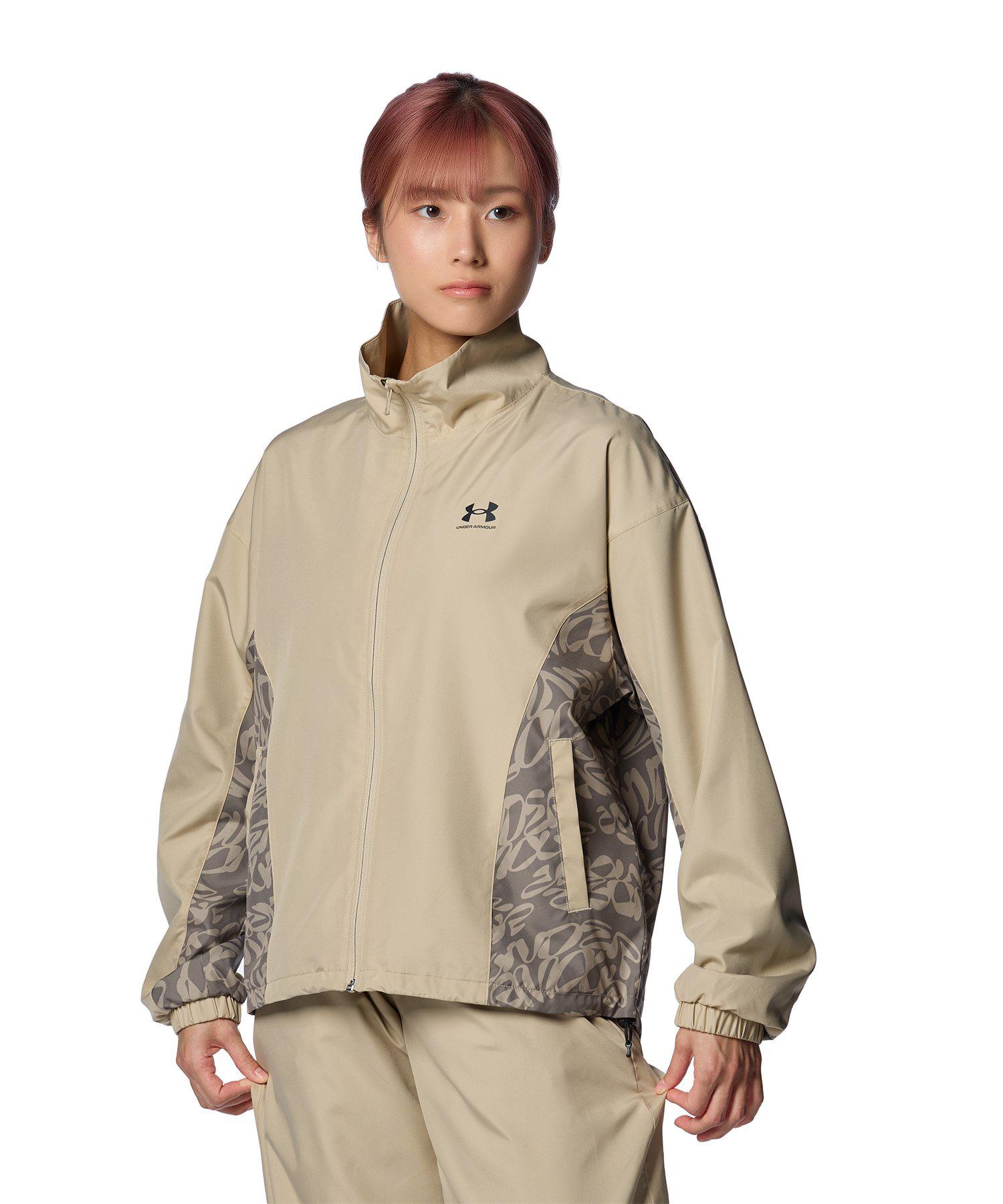 【30 OFF】公式 アンダーアーマー UNDER ARMOUR UA UAメッシュ ライナー ウーブン プリント ジャケット（トレーニング/WOMEN） 1384760 ジャケット アウター ウインドブレーカー ウィメンズ レディース アウトドア スポーツ ジム 長袖 フルジップ 軽量 ポケット 撥水