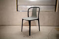 新品未使用 新古品 Belleville chair/ヴェルビルチェア vitra/ヴィトラ社 Ronan & Erwan Bouroullec/ブルレック兄弟デザイン モスグレイ グレー ドイツ 椅子 イス 家具 ダイニングチェア プラスチック ビストロ カフェ バー hhstyle 複数入荷 中古美品 【中古】