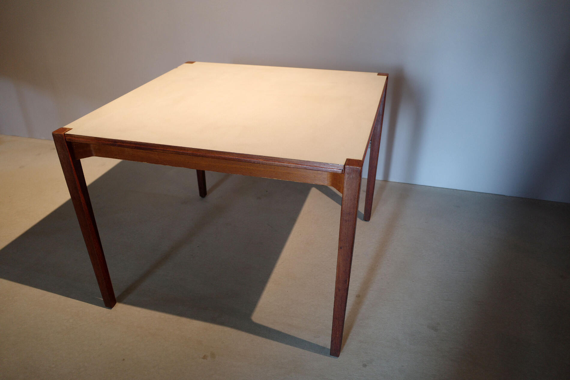乐天商城 - 大高正人 1972年施工 メタボリズム建築使用品 Tendo/天童木工 Vintage/ヴィンテージ 水之江忠臣デザイン ダイニングテーブル 成形合板 ジャパニーズモダン 木製 ウッド 日本 ジャパン ミッドセンチュリー家具 プライウッド Antique/アンティーク 坂倉準三 前川國男 2【中古】