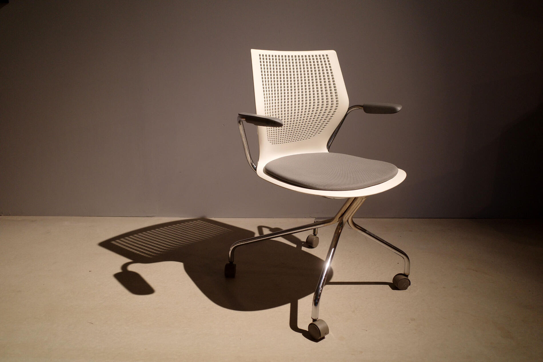 楽天市場】knoll チェアの通販