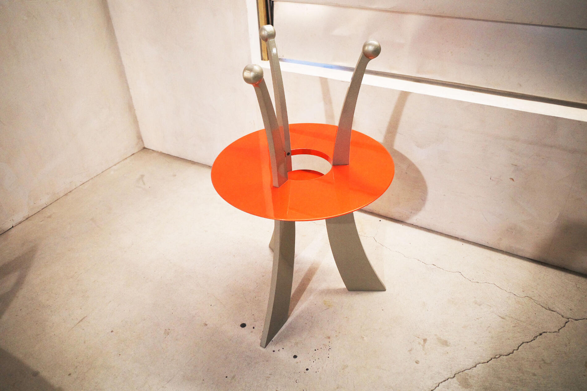 レア Vintage/ヴィンテージ 1980’s Orchid side table/オーキッド サイドテーブル Massimo Morozzi/マッシモ モロッツィ space age design/スペースエイジデザイン Archizoom/アーキズーム mobilia/モビリア イタリア Antique/アンティーク コーヒーテーブル 蘭の花【中古】 [2]