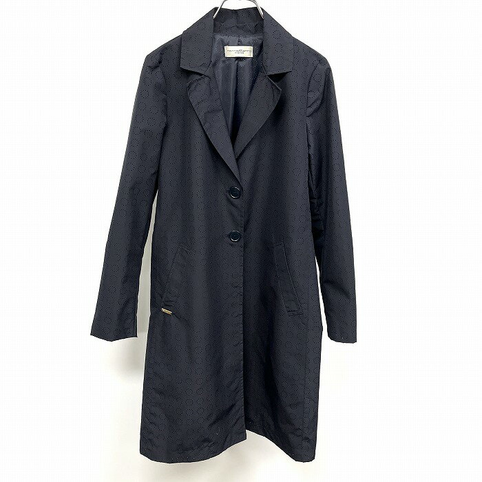 Rakuten - 【スーパーSALE★35%OFF★対象商品】【中古】[印象A] Rosso Menta ロッソメンタ チェスターコート レディース 40 ネイビー 紺 ポリ100% 2つボタン ワンポイントロゴプレート 内ポケット無し 薄手 パンチングドットのサークル柄 裏地付き