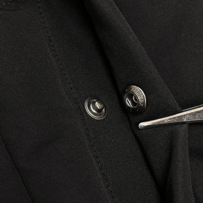 【全品PT10倍|開催中】＼11月お買い物マラソン／ 100円〜2,000円OFFクーポン配布中＆全品PT10倍// 【中古】ユニクロ UNIQLO パデッドベスト ノースリーブ ジャケット 中綿 ドットボタン×ジップ 無地 ハイネック 綿×ナイロン L ブラック 黒 メンズ