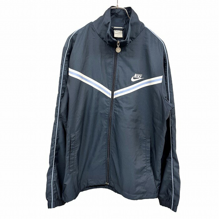 【中古】ナイキ NIKE ジャケット メッシュ裏地 ハイネック ジップアップ長袖 裾に調節ゴム 内ポケット×1 ロゴ刺繍 ポリ100% L ネイビー 紺 メンズ