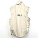 【中古】FILA フィラ M メンズ 男性 薄手 ジップアップベスト ノースリーブジャケット メッシュ裏地 ロゴ刺繍 裾に調節ゴム ポリ100% ベージュ系 商品データ ブランド FILA （ フィラ ） 商品タイトル FILA フィラ M メンズ 男性 薄手 ジップアップベスト ノースリーブジャケット メッシュ裏地 ロゴ刺繍 裾に調節ゴム ポリ100% ベージュ系 カラー ベージュ系 サイズ表記 M 実寸サイズ （タグ表記：M）・肩幅42cm・着丈66cm・身幅55cm・袖丈-cm 素材 ポリ100% 状態 【 AB 】 USED品で若干の使用感がありますが、全体的に綺麗でまだまだ十分ご着用頂けそうな状態です。 商品状態・ディテールなど （※実測寸法など、多少の誤差はご容赦下さい。）（※商品は全て畳んで保管しております。保管による畳み皺などはございます。その点ご了承下さい。）●気になったダメージの場所と種類： 　・所々：- 　・全体：- 　・肩：- 　・襟：- 　・胸：- 　・腹部：- 　・裾：- 　・右袖：- 　・左袖：- 　・袖口：- 　・背中(上)：- 　・背中(下)：薄小シミの箇所 　・内側：-●その他ディテール：ハイネック、内ポケット無し、左胸にジップポケット●付属品など：-●その他：- 管理番号 BS00640 お取引について まとめ買い・送料サービス ・複数点ご購入の場合は同梱発送も可能です。・その他、合計ご購入金額が3,980円(税込)以上の場合は送料無料（当店負担。沖縄、離島は無料ではなく送料300円で、税込み9,800円以上ご購入の場合はその他地域と同様送料無料）のサービスも実施していますので、是非ご検討ください（※送料サービス適用時の配達方法は梱包完了時に当店で改めて決定させていただくこととなります）。・メール便（クロネコゆうパケットまたは飛脚ゆうパケット便）での発送が可能な商品を含む複数点をご購入の場合、メール便での同梱発送は不可です。そのため、同梱発送はメール便以外の配達方法となります。 送料 ・ショッピングカート画面内のお届け方法変更画面にて各配送方法の送料が確認可能です。 楽天市場のシステム仕様により全商品につき、お客様側で明示的にお届け方法を変更しない限り最安送料が自動適用されております（※複数ご購入の場合も同様）。 メール便の最安送料は佐川急便の飛脚ゆうパケット便のためメール便での発送が可能な商品は飛脚ゆうパケット便が自動適用されますが、同様のサービスのメール便としてヤマト運輸のクロネコゆうパケットもご選択可能です。「飛脚ゆうパケット便」「クロネコゆうパケット」は、集荷会社は異なりますがお届けはどちらも日本郵便となる関係上、到着目安は発送完了後3〜7日程となっており、料金は異なりますが同じサービスです。応援したい配送会社のサービスをお選びください。 当店ではご注文完了後に発送方法について改めてご提案することはなくご注文内容通りの配送方法での発送となりますので、ご注文の際は念のためお届け方法変更画面にてご希望の配送方法をお探しいただき概ね想定通りの到着となるようご注文いただくのがお勧めです。 尚、3,980円以上（沖縄宛は9,800円以上）のお買い物で送料無料となりますので、宜しければ複数ご注文もご検討ください。 商品の梱包と発送 ・商品の梱包は原則的にビニール袋等に封入のうえ、封筒または紙袋での梱包となります。 靴の場合、箱付きは段ボールでの梱包となりますが、箱無しは原則的にビニール袋＋封筒または紙袋での梱包となります。 メガネ類の場合は緩衝材で保護のうえ段ボールでの梱包となります。 ギフト包装、その他梱包方法のご指定は不可でございますのでご了承ください。 ・発送はご入金確認後、1〜2営業日以内となります。（※ご入金が当店の定休日前日、および当日の場合は定休日明けの発送となります。その他状況によりすぐに発送できない場合は「ご登録のメールアドレス宛」等へご連絡をさせていただきます。配達日のご指定が必要な場合はお日にちの余裕がある際のご購入がお勧めです。※メール便（クロネコゆうパケットまたは飛脚ゆうパケット便）は日時指定不可。） ・佐川急便の飛脚ゆうパケット便をご選択の場合、諸般の状況により予告無くヤマト運輸のクロネコゆうパケットでの発送に切り替えさせていただく場合がありますが、その際の差額費用は当店負担となりますのでその点ご安心ください。 その他 ・他のECモールと同時出品しています。在庫連動に5分程時間が掛かりますので、万一同時に他のお客様からもご注文をお受けすることとなりました場合はご注文時間が早いお客様への販売となります。誠に恐れ入りますがその点ご了承ください。ご返金時のご案内は「ご登録のメールアドレス宛」となります。・当店からの連絡は原則「ご登録のメールアドレス宛」となります。然るべきタイミングで当店からのメールが届かない場合は迷惑メールフォルダなどに振り分けられていないか、「ご登録のメールアドレス」に誤りがないかなどご確認ください。・お届けの商品に万一問題がございました際は、お手数ではございますがその旨、および詳細な状況をご連絡ください。・お客様から当店へのご連絡方法はお電話以外とさせていただいております（※状況の整理、把握、認識齟齬回避、及び取引記録保存の必要性の観点からお電話でのご連絡はお受けしていないものとなります。誠に恐れ入りますがご了承ください）。