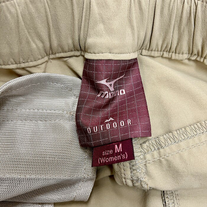 【中古】MIZUNO OUTDOOR ミズノ アウトドア M レディース 女性 薄手 カーゴショーツ ショートパンツ ウエストにゴムとベルト ナイロンなど ベージュ