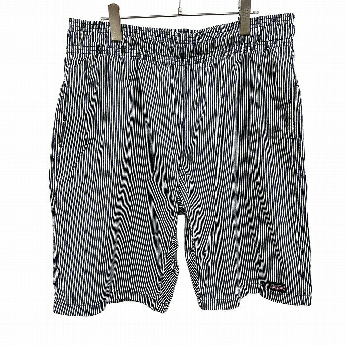 【中古】[印象AB] Dickies ディッキーズ ショートパンツ ハーフパンツ ショーツ ファスナーなど無し テーパード 裾にロゴパッチ 後ろポケットは右側のみ 若干薄手 ヒッコリーデニム ストライプ ポリ×綿 4L ネイビー メンズ