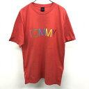 【中古】TOMMY トミー L メンズ Tシャツ カットソー プリント 英字 ロゴ 文字 背中の裾に星プリント 丸首 クルーネック 半袖 綿100% レッド系 ...