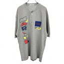 【中古】ピアスポーツ PIASPORTS 鹿の子 Tシャツ ヘンリーネック ロゴ 英字 プリント 5分袖 日本製 綿100% 4 杢グレー 杢グレー×青×赤×黄...