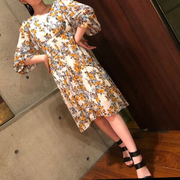 【14800→7400】GHOSPELL(ゴスペル)/フラワーシィームVあきミディドレス