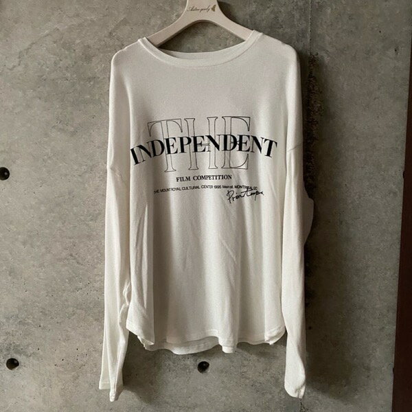 【予約販売】CHIGNON(シニヨン)/ロゴプリントロンT(11月中入荷予定)のサムネイル