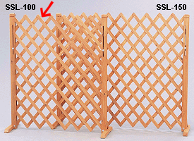 玄関先や壁際・ベランダをガーデンスペースとして彩りますスタンド付伸縮ラティス　SSL-100