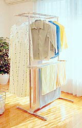 サビに強く清潔感のあるステンレス素材を使用した室内物干しステンレス室内物干し　SW-S800　ベ...