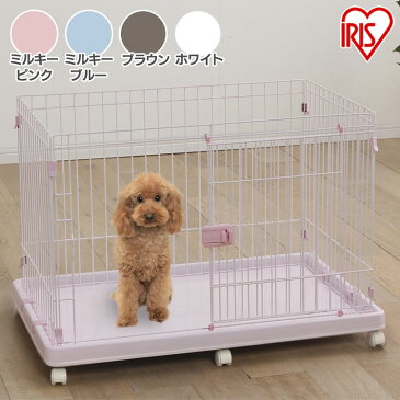 手と手と小型犬 ゲージ