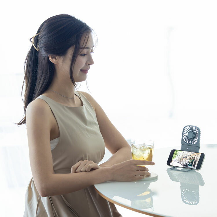 [最大400円OFFクーポン]ミニ扇風機 小型扇風機 多機能 iFan FinoPro ミニ扇風機 小型扇風機 多機能 ハンディ—ファン 扇風機 持ち運び おしゃれ モバイルバッテリー スマホスタンド コンパクト 卓上 ハンディファン 携帯扇風機 ミニ扇風機 かわいい 【B】